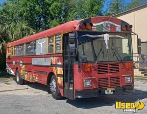 2006 Kitchen Food Truck Bus All-purpose Food Truck Stainless Steel Wall Covers Florida Diesel Engine for Sale