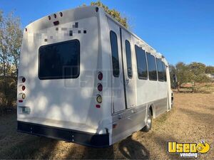 2006 Kodiak Shuttle Bus Transmission - Automatic Oklahoma Gas Engine for Sale