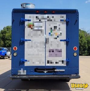 2006 Mt-45 Kitchen Food Truck All-purpose Food Truck Insulated Walls Texas Diesel Engine for Sale