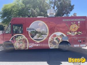 2006 Mt45 All-purpose Food Truck Air Conditioning Nevada Diesel Engine for Sale