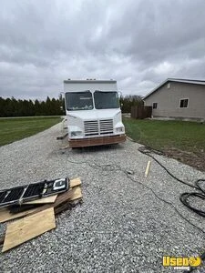2006 Mt45 Ice Cream Truck Insulated Walls Ohio Diesel Engine for Sale