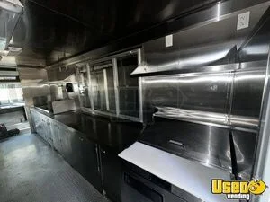 2006 Mt45 Kitchen Food Truck All-purpose Food Truck Exhaust Fan Arizona Gas Engine for Sale