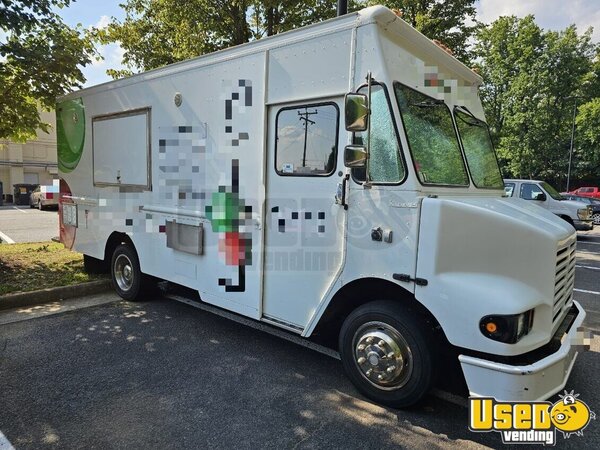 2006 Mt45 Kitchen Food Truck All-purpose Food Truck Virginia Diesel Engine for Sale