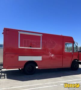 2006 Mt45 Step Van Food Truck All-purpose Food Truck California Diesel Engine for Sale