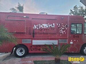 2006 Mt45 Step Van Kitchen Food Truck All-purpose Food Truck Air Conditioning California Gas Engine for Sale