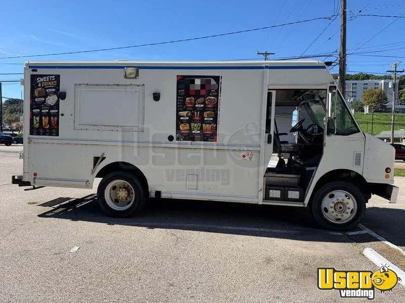 2006 Mt55 All-purpose Food Truck Pennsylvania Diesel Engine for Sale