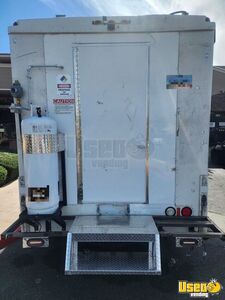 2006 Mt55 Kitchen Food Truck All-purpose Food Truck Insulated Walls Nevada Diesel Engine for Sale
