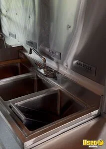 2006 P30 New Build Food Truck Flatgrill Florida for Sale