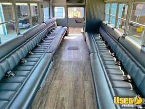 2006 Party Bus Party Bus Sound System Indiana Diesel Engine for Sale