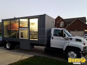 2006 Pizza Food Truck Michigan Diesel Engine for Sale