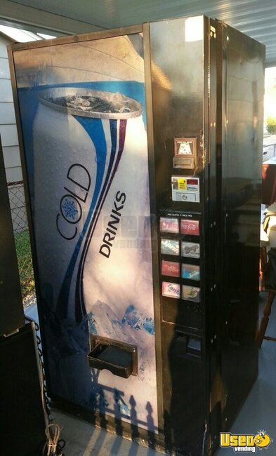 2006 Seaga Vending Combo Louisiana for Sale