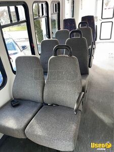 2006 Shuttle Bus Shuttle Bus 8 Maryland Gas Engine for Sale