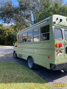 2006 Shuttle Bus Shuttle Bus Air Conditioning Florida Diesel Engine for Sale