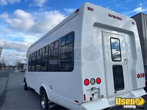 2006 Shuttle Bus Shuttle Bus Gas Engine Maryland Gas Engine for Sale