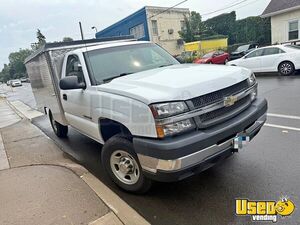 2006 Silverado 2500hd Lunch Serving Food Truck Concession Window Minnesota Gas Engine for Sale