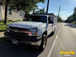 2006 Silverado 2500hd Lunch Serving Food Truck Ice Bin Minnesota Gas Engine for Sale