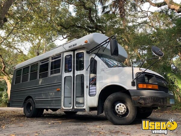 2006 Skoolie Bus Skoolie Rhode Island Gas Engine for Sale