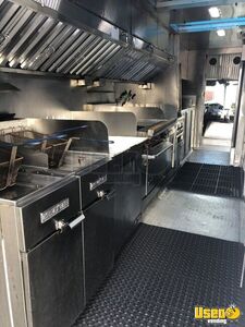 2006 Sn All-purpose Food Truck Stainless Steel Wall Covers California Gas Engine for Sale