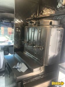 2006 Step Van Kitchen Food Truck All-purpose Food Truck Refrigerator New Jersey for Sale