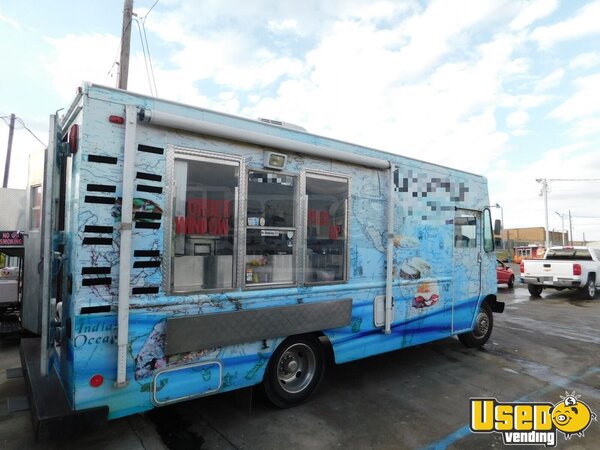 2006 Step Van Kitchen Food Truck All-purpose Food Truck Texas Gas Engine for Sale