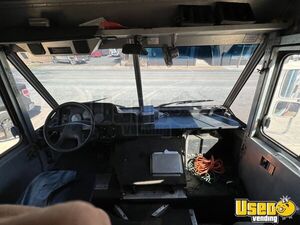 2006 Step Van Pizza Truck Pizza Food Truck Diamond Plated Aluminum Flooring Arkansas Diesel Engine for Sale