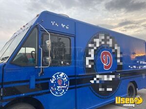 2006 Stepvan All-purpose Food Truck Insulated Walls North Dakota Diesel Engine for Sale