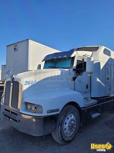 2006 T600 Kenworth Semi Truck 2 Texas for Sale