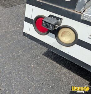 2006 Truck All-purpose Food Truck Flatgrill North Carolina Gas Engine for Sale