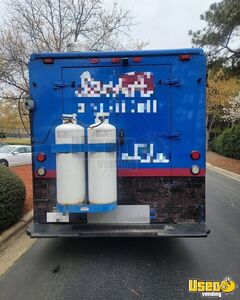 2006 Utilimaster All-purpose Food Truck Cabinets North Carolina Diesel Engine for Sale