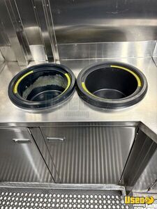 2006 Utilimaster All-purpose Food Truck Food Warmer Wyoming Gas Engine for Sale