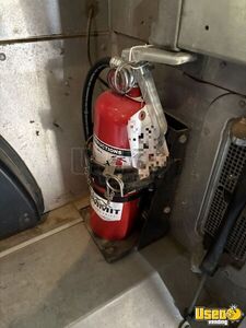 2006 Utilimaster All-purpose Food Truck Gray Water Tank Wyoming Gas Engine for Sale