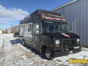 2006 Utilimaster All-purpose Food Truck Insulated Walls Wyoming Gas Engine for Sale