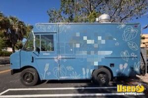2006 Utilimaster All-purpose Food Truck Removable Trailer Hitch Florida Gas Engine for Sale