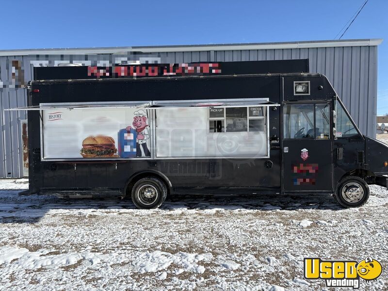 2006 Utilimaster All-purpose Food Truck Wyoming Gas Engine for Sale