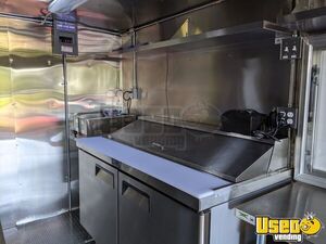 2006 Utilimaster Food Truck All-purpose Food Truck Floor Drains Pennsylvania Diesel Engine for Sale