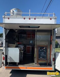 2006 Uxt-8-513ta35 Kitchen Food Trailer Insulated Walls Indiana for Sale