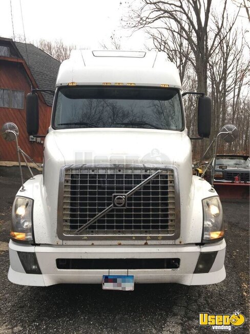 2006 Vnl Volvo Semi Truck Connecticut for Sale