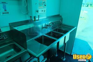 2006 W42 All-purpose Food Truck 29 South Carolina Gas Engine for Sale