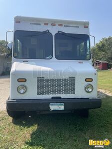 2006 W42 All-purpose Food Truck Concession Window Minnesota Gas Engine for Sale