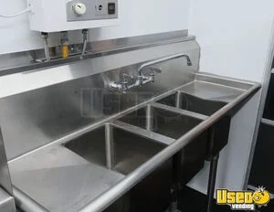 2006 W42 All-purpose Food Truck Exterior Lighting South Carolina Gas Engine for Sale