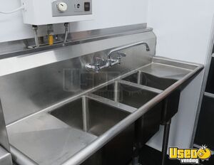 2006 W42 All-purpose Food Truck Gas Engine South Carolina Gas Engine for Sale