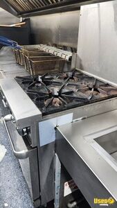 2006 W42 Kitchen Food Truck All-purpose Food Truck Stainless Steel Wall Covers Florida Gas Engine for Sale