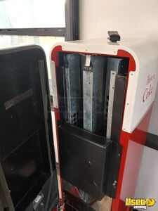 2006 W64 Other Soda Vending Machine 6 Texas for Sale