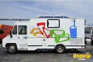 2006 Workhorse All-purpose Food Truck Concession Window Nevada Gas Engine for Sale