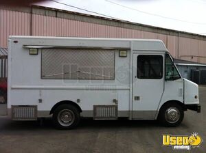 2006 Workhorse All-purpose Food Truck Connecticut Gas Engine for Sale