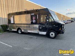 2006 Chevy Workhorse W42 All-Purpose Food Truck | Mobile Food Unit for Sale in New Jersey!