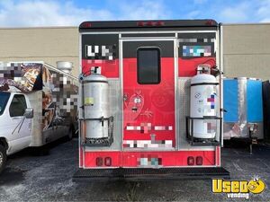 2006 Workhorse Kitchen Food Truck All-purpose Food Truck Air Conditioning Florida Gas Engine for Sale