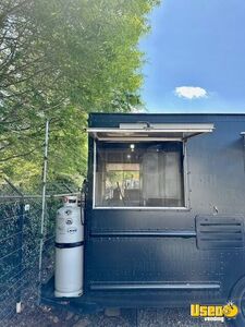 2006 Workhorse W42 Custom Chassis All-purpose Food Truck Prep Station Cooler North Carolina Gas Engine for Sale