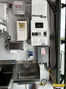2007 4300 Dt466 Pizza Food Truck Gray Water Tank Idaho Diesel Engine for Sale