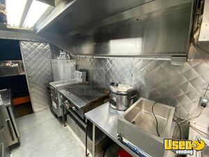 2007 All-purpose Food Truck All-purpose Food Truck Diamond Plated Aluminum Flooring Texas Diesel Engine for Sale